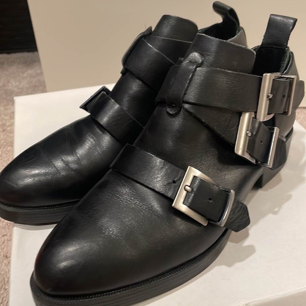 Zara buckle shoes - Picture 2 of 4